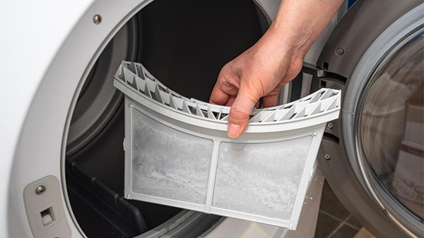 Le filtre de votre séchoir doit être vidé après chaque cycle